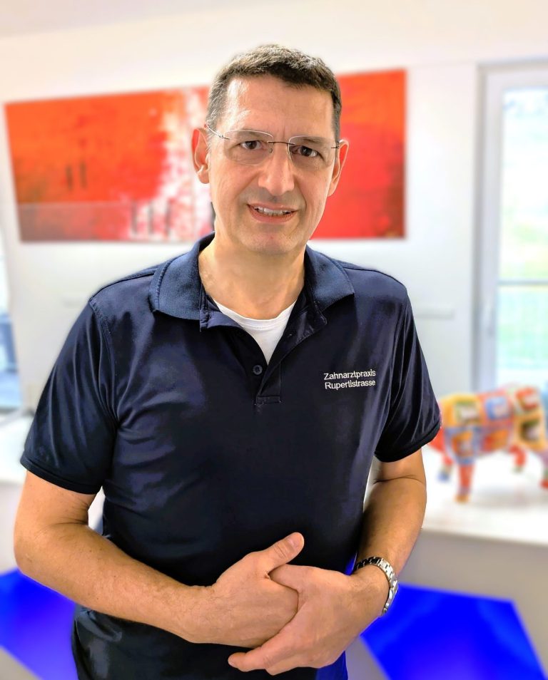 Dr. Thomas Lederer